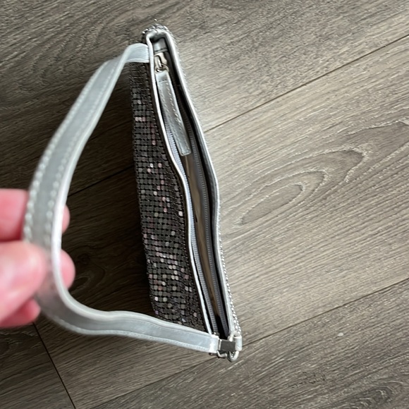 New York and Company Silver Sequin Small Bag. - Picture 2 of 5